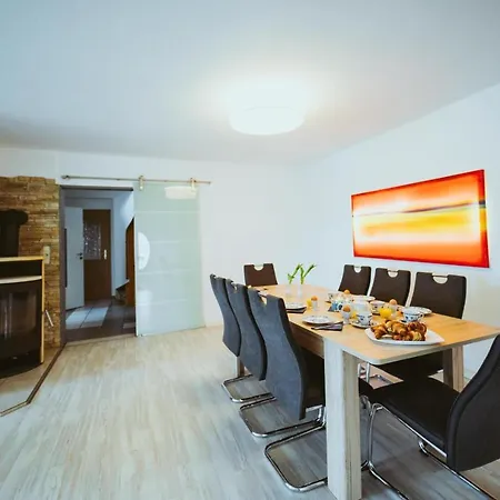 - Meisten In מלון שטראלסונד