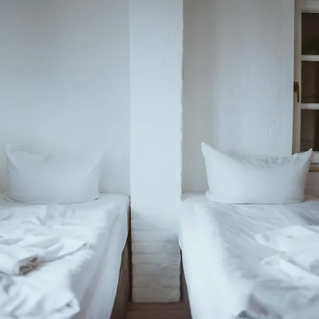 מלון - Meisten In שטראלסונד